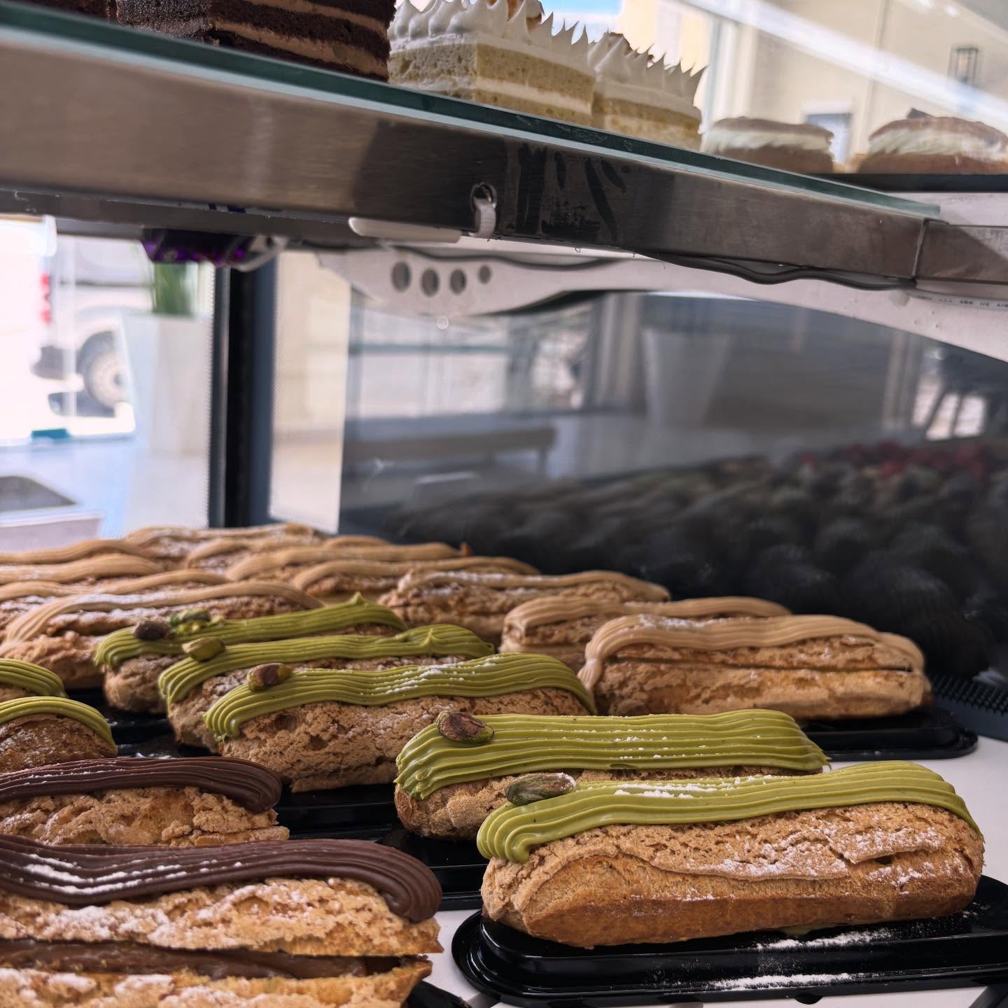 Eclairs & Choux